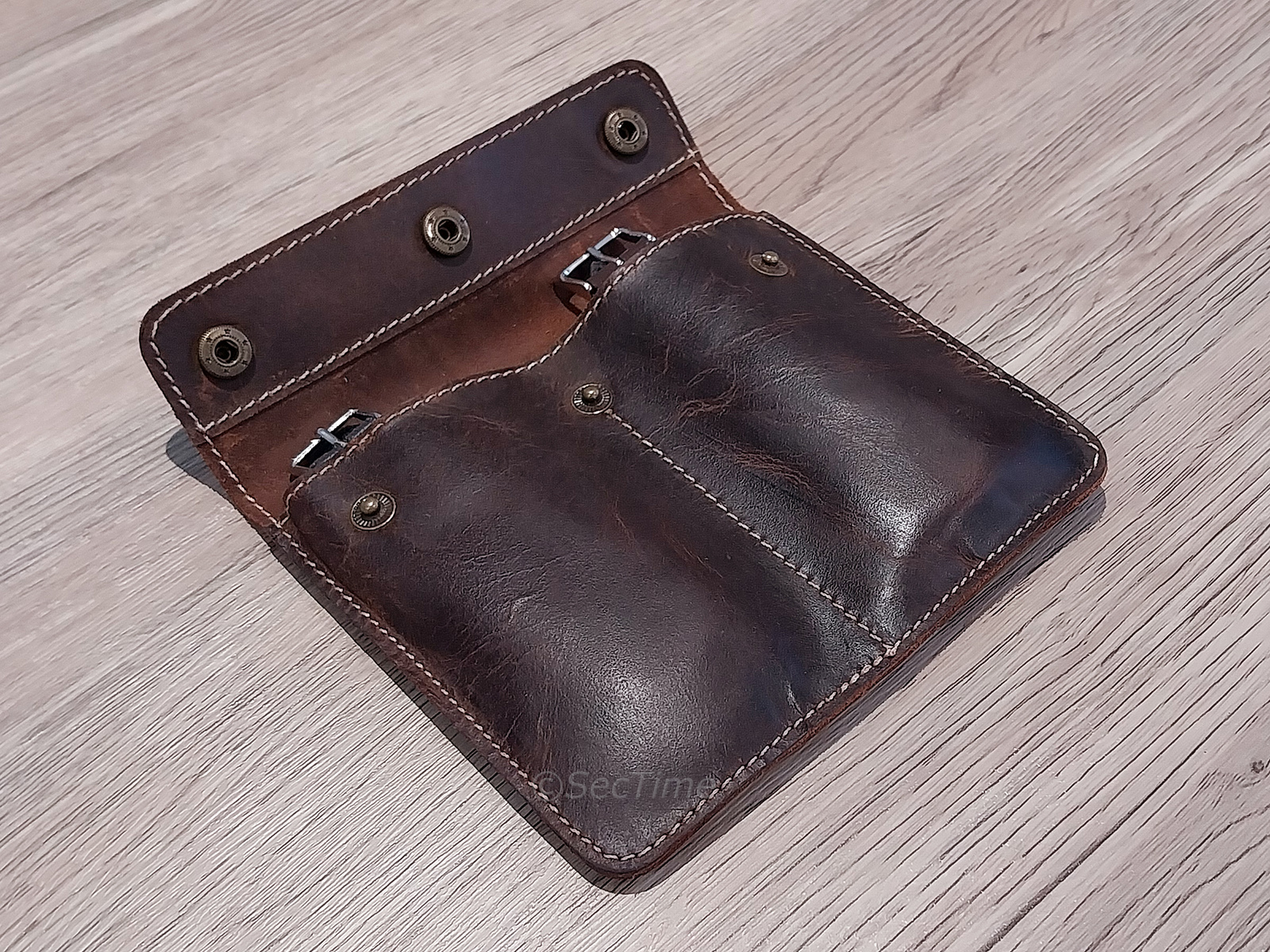 Genuine Leather Watch Pouch for 2 Wristwatches Dark Brown 04